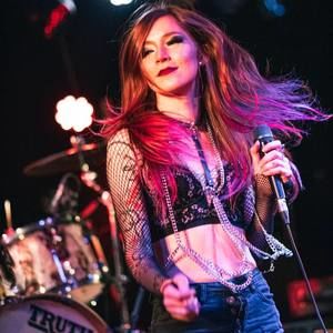 Meet your Posher, Ateisha